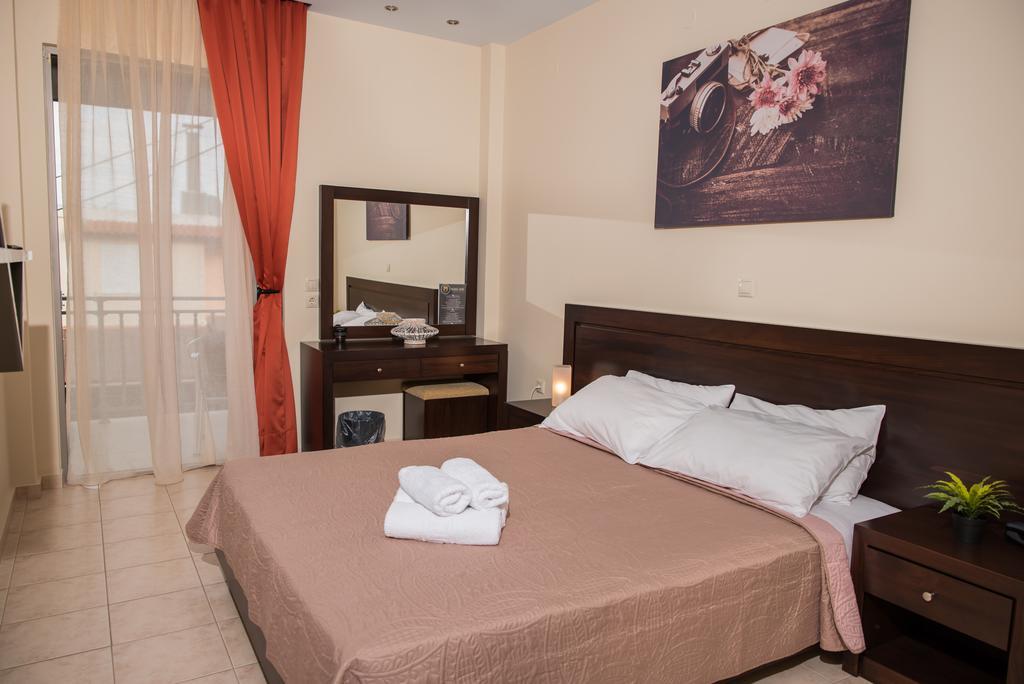 Malenia Hotel นาฟปลิโอ ภายนอก รูปภาพ